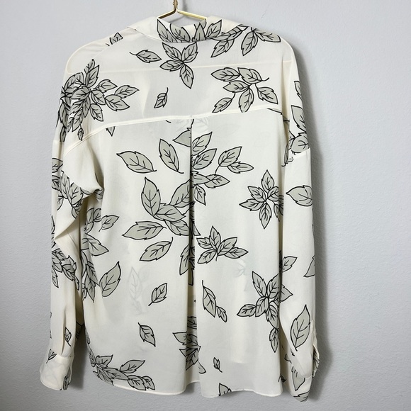 EUC Zara Basic Green Leaf Flowy Blouse Top, Size Medium - Picture 3 of 7